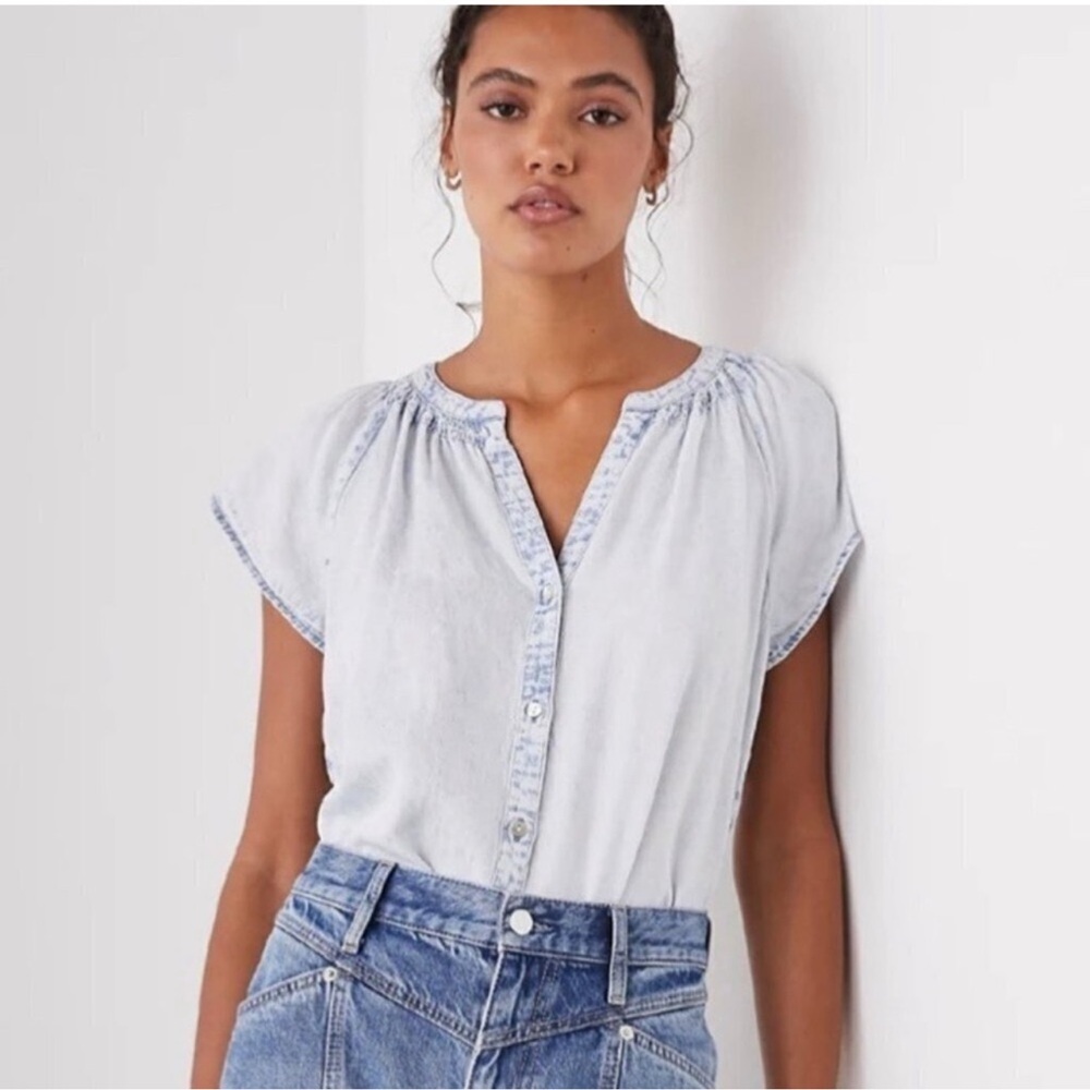 Rails Alena Light Acid Wash Split Neck Button Down Top